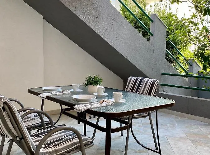 & Joy Of Life In Makarska