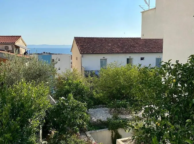 & Joy Of Life In Apartment Makarska