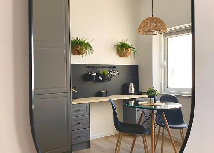 Apartment & Joy Of Life In