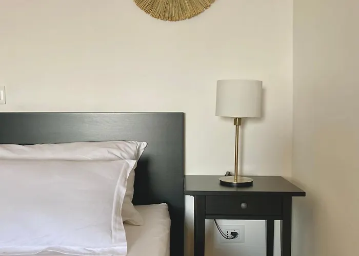 & Joy Of Life In Apartment