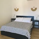 & Joy Of Life In Apartment