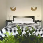 & Joy Of Life In Apartment Makarska
