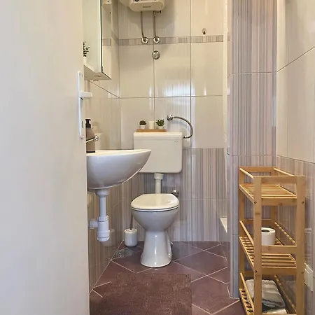 Apartman & Joy Of Life In