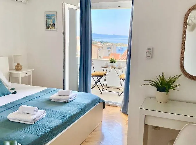 & Joy Of Life In * Makarska