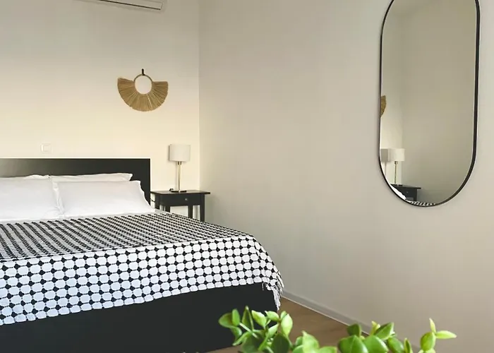 Apartman & Joy Of Life In *